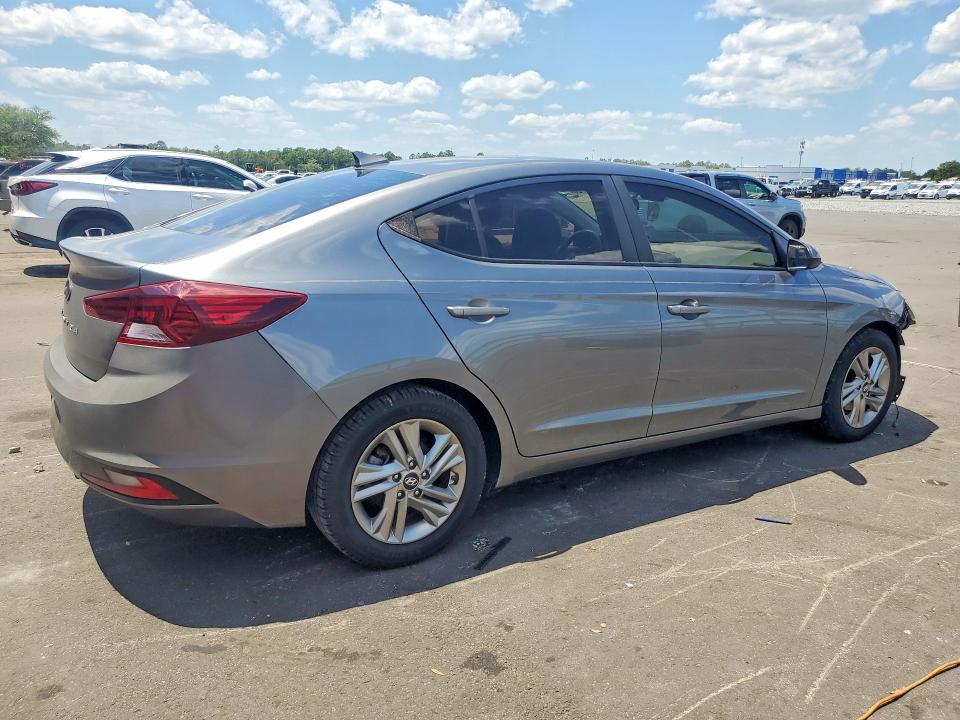 53732926 :رقم المزاد ، 5NPD84LF3KH444674 vin ، 2019 Hyundai Elantra مزاد بيع