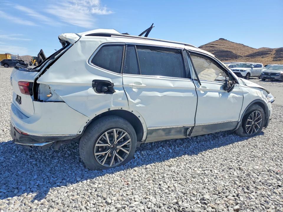 54892526 :رقم المزاد ، 3VV3B7AX7MM057313 vin ، 2021 Volkswagen Tiguan مزاد بيع