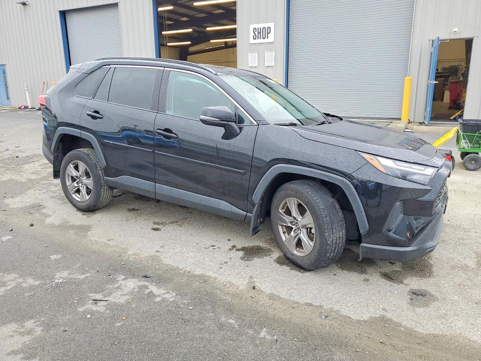 Auction sale of the 2022 Toyota Rav4, vin: 2T3P1RFV0NC305666, lot number: 52405566