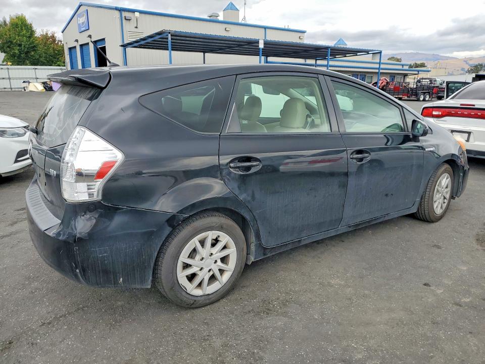 55439306 :رقم المزاد ، JTDZN3EU0C3022783 vin ، 2012 Toyota Prius V مزاد بيع