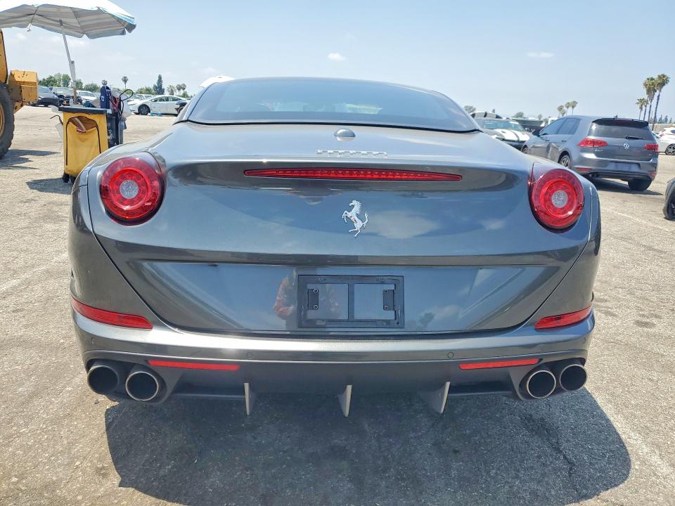 2016 Ferrari California T მანქანა იყიდება აუქციონზე, vin: ZFF77XJA0G0213097, აუქციონის ნომერი: 53770676