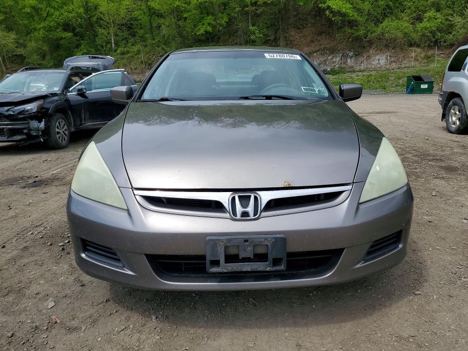 52780706 :رقم المزاد ، 1HGCM56756A063411 vin ، 2006 Honda Accord مزاد بيع