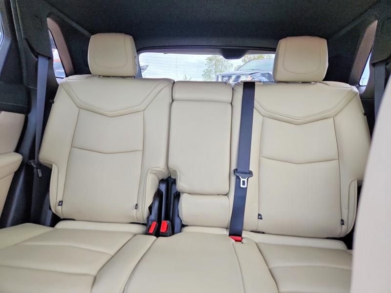 53051606 :رقم المزاد ، 1GYKNCRS1KZ155469 vin ، 2019 Cadillac Xt5 مزاد بيع