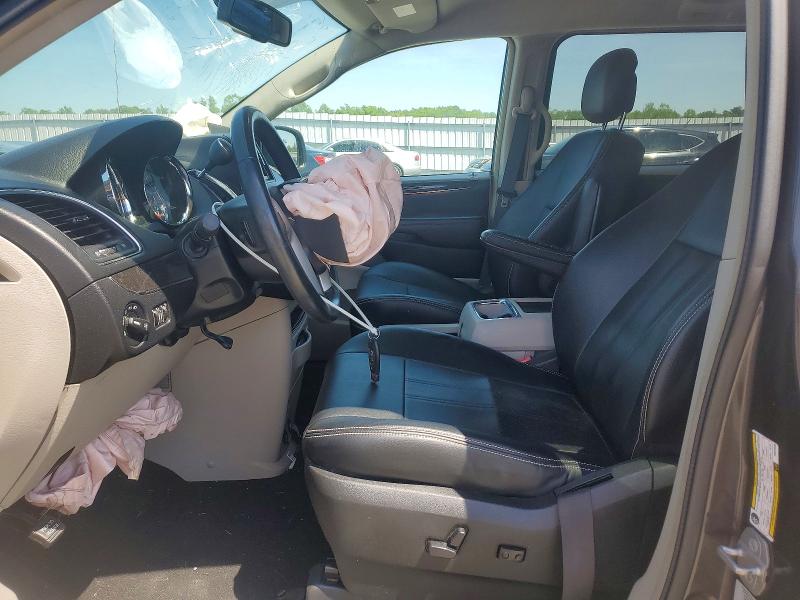 52065486 :رقم المزاد ، 2C4RC1BG8GR229556 vin ، 2016 Chrysler Town & Country مزاد بيع