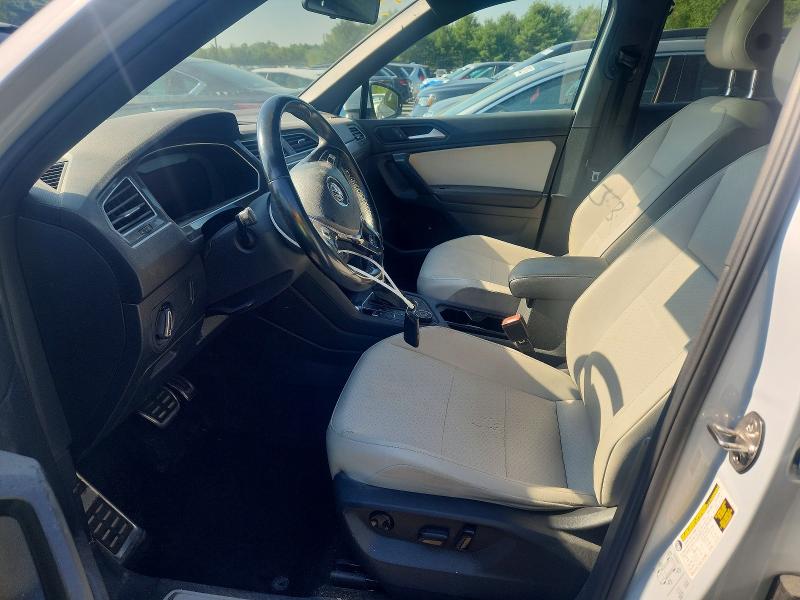 Продажа на аукционе авто 2019 Volkswagen Tiguan, vin: 3VV2B7AX5KM019877, номер лота: 53714236