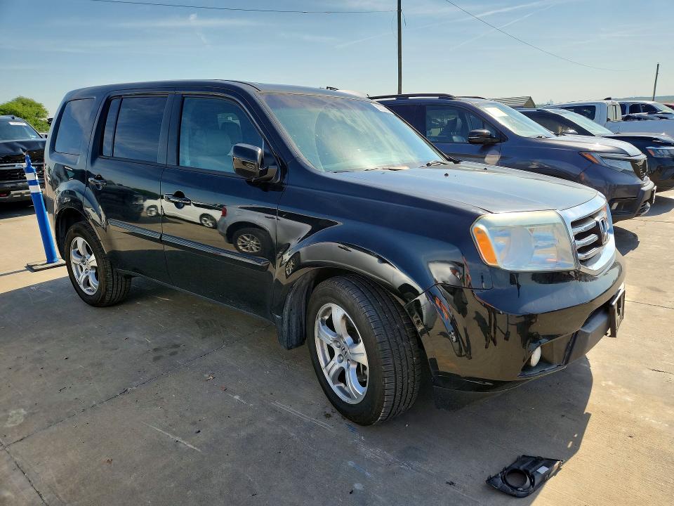 53322566 :رقم المزاد ، 5FNYF3H57CB015801 vin ، 2012 Honda Pilot مزاد بيع