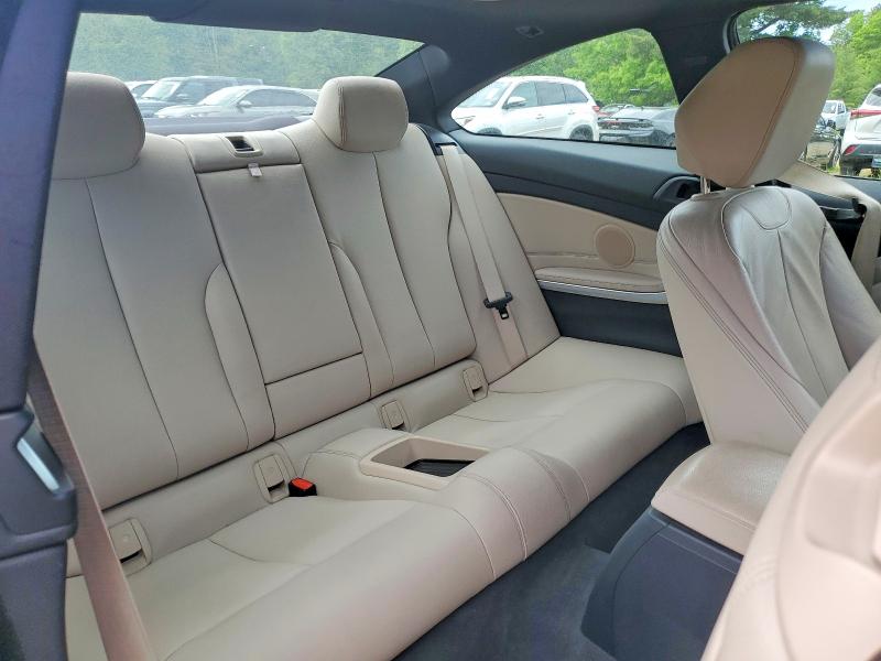 55115206 :رقم المزاد ، WBA3R5C53EK188027 vin ، 2014 Bmw 435 مزاد بيع