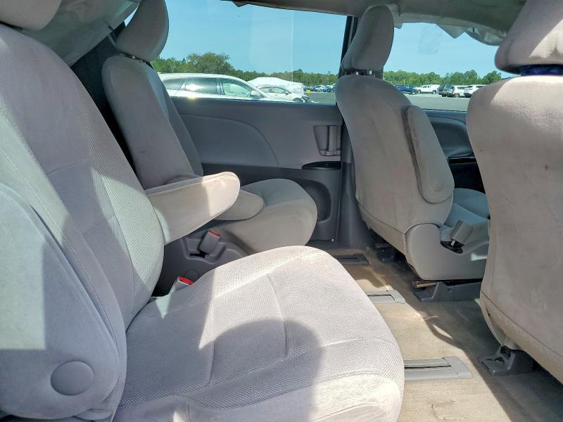 Продаж на аукціоні авто 2017 Toyota Sienna, vin: 5TDZZ3DCXHS826415, номер лоту: 52707976