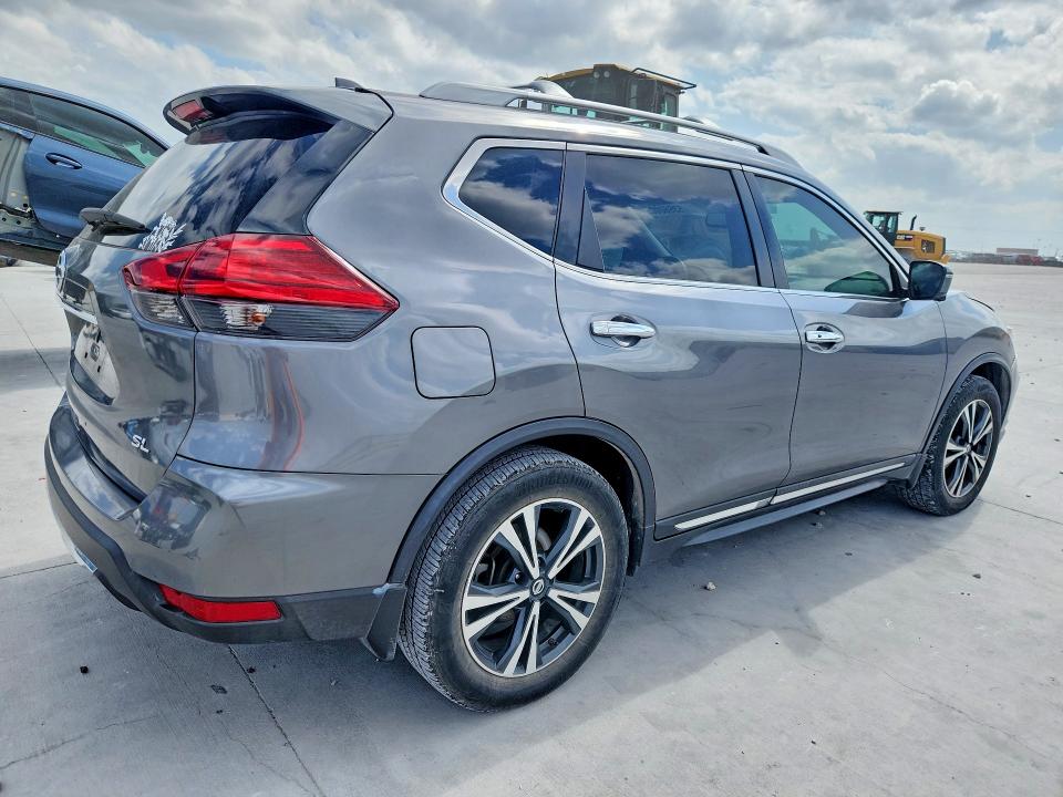 2017 Nissan Rogue მანქანა იყიდება აუქციონზე, vin: 5N1AT2MT3HC796793, აუქციონის ნომერი: 53660006