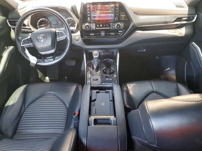 Aukcja sprzedaży 2022 Toyota Highlander, vin: 5TDLZRAH8NS132598, numer aukcji: 52733056