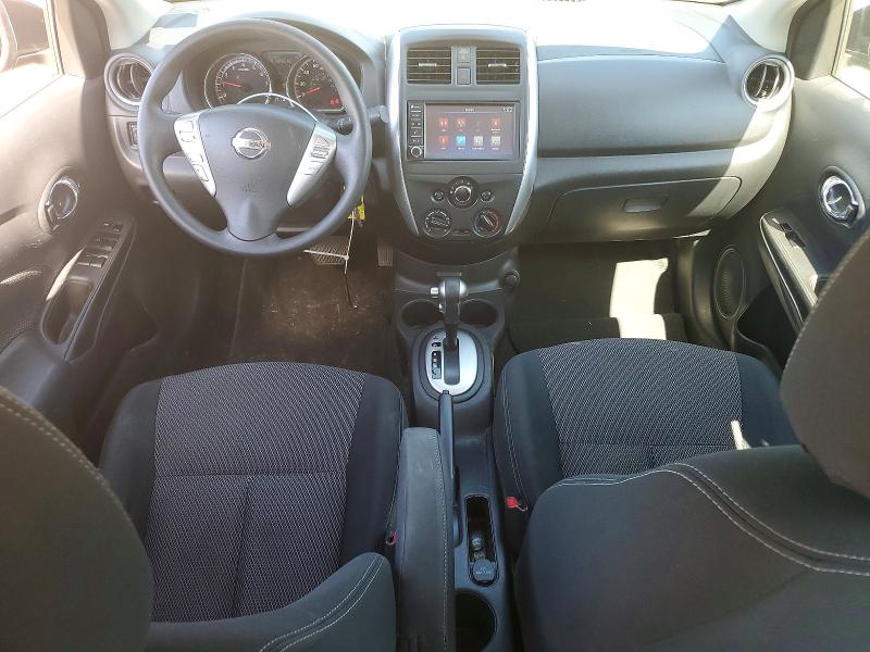 55502916 :رقم المزاد ، 3N1CN7AP8KL858392 vin ، 2019 Nissan Versa مزاد بيع