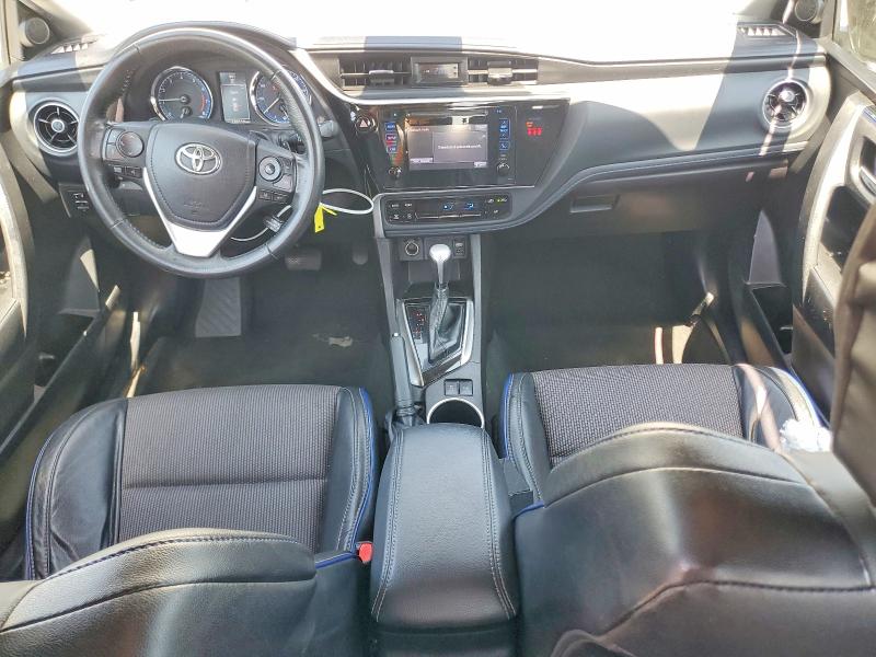 52874746 :رقم المزاد ، 5YFBURHEXJP767122 vin ، 2018 Toyota Corolla مزاد بيع