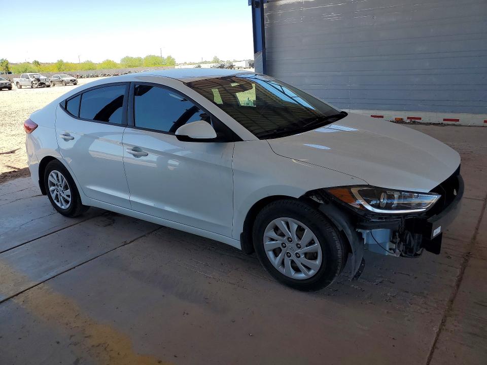 55034736 :رقم المزاد ، 5NPD74LF6JH327432 vin ، 2018 Hyundai Elantra مزاد بيع