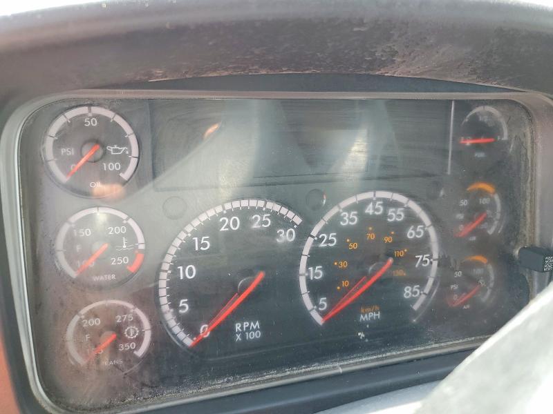 Aukcja sprzedaży 2010 Freightliner M2, vin: 1FVHCYBS2ADAT6927, numer aukcji: 54109136