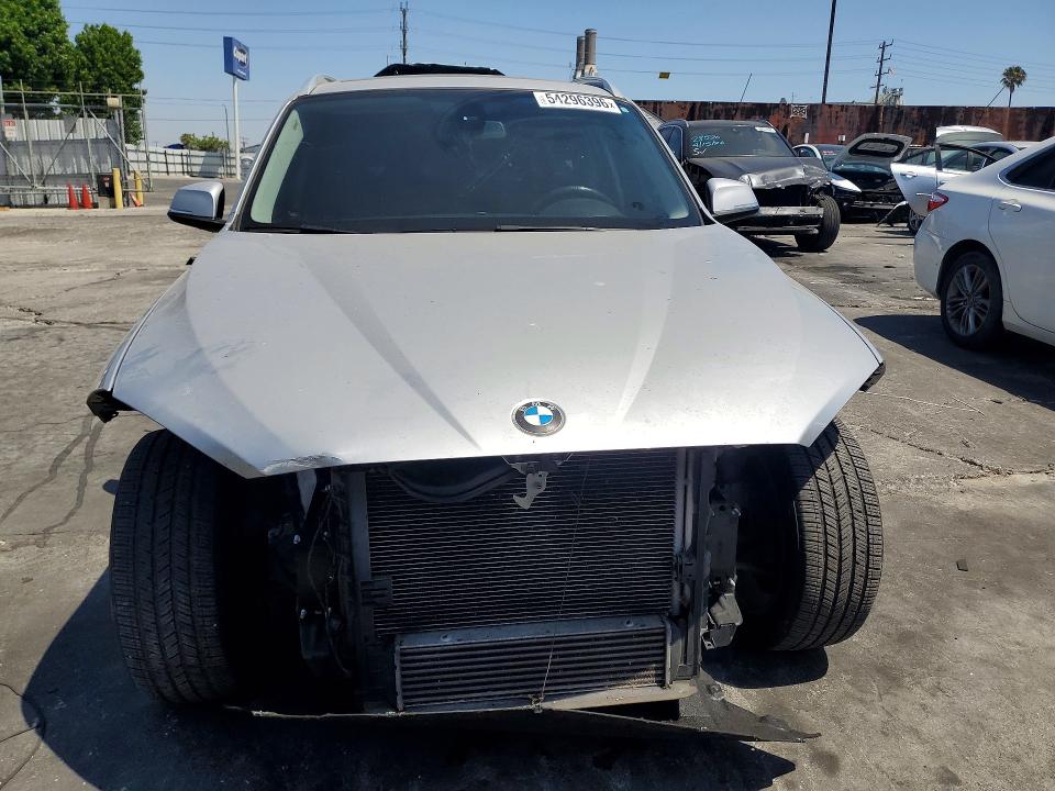 54296396 :رقم المزاد ، WBAVM1C58FVW57077 vin ، 2015 Bmw X1 مزاد بيع