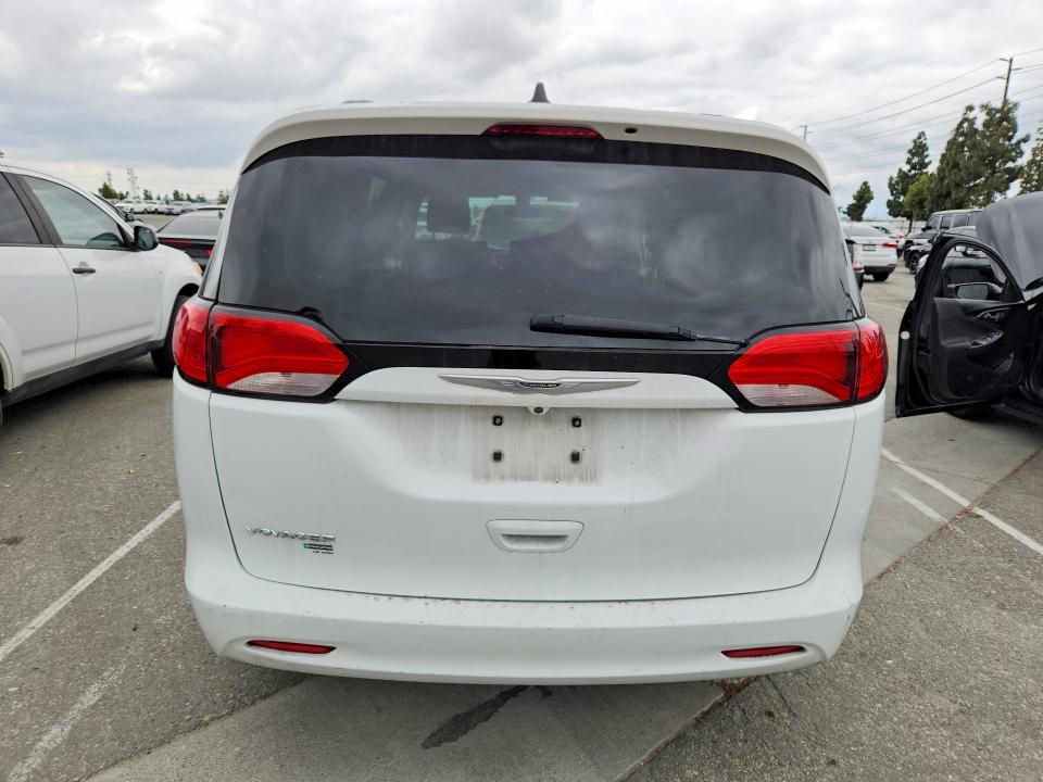 Продажа на аукционе авто 2021 Chrysler Voyager, vin: 2C4RC1DG0MR521162, номер лота: 54325426