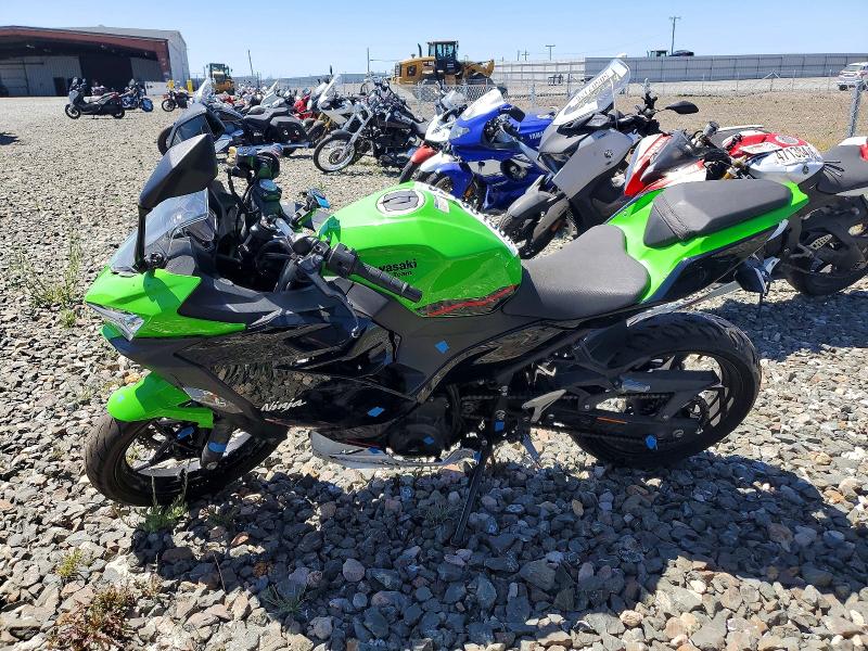 Продажа на аукционе авто 2022 Kawasaki Ex400, vin: JKAEXKG1XNDAF4054, номер лота: 52168136