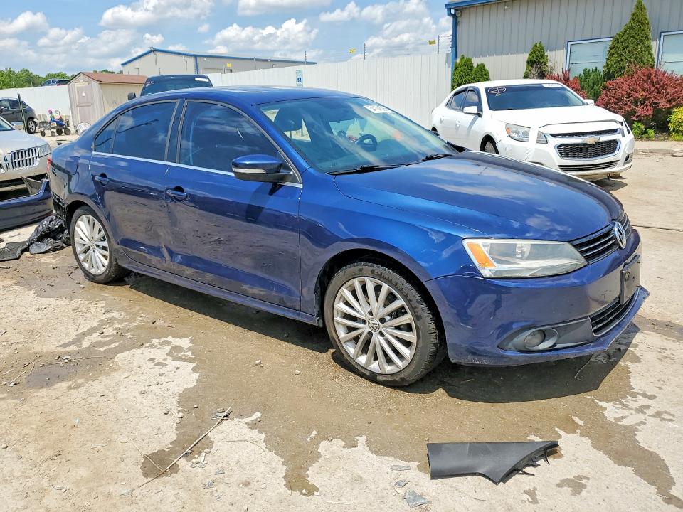 54104506 :رقم المزاد ، 3VWLL7AJ5DM275660 vin ، 2013 Volkswagen Jetta مزاد بيع
