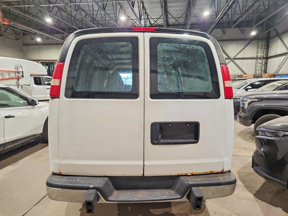 Продаж на аукціоні авто 2015 Gmc Savana, vin: 1GTW7FCF5F1162329, номер лоту: 78526075