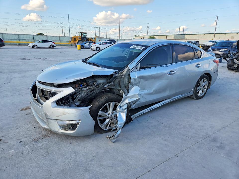 2013 Nissan Altima მანქანა იყიდება აუქციონზე, vin: 1N4AL3APXDC260330, აუქციონის ნომერი: 53200696