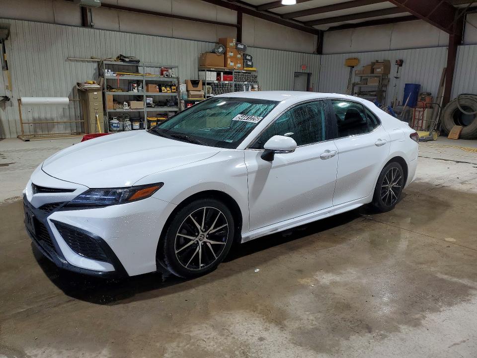 Aukcja sprzedaży 2022 Toyota Camry, vin: 4T1G11AK4NU054432, numer aukcji: 54441226