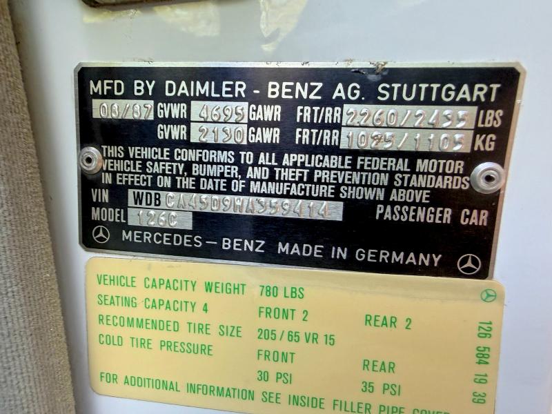 53603086 :رقم المزاد ، WDBCA45D9HA359414 vin ، 1987 Mercedes-benz 560 مزاد بيع