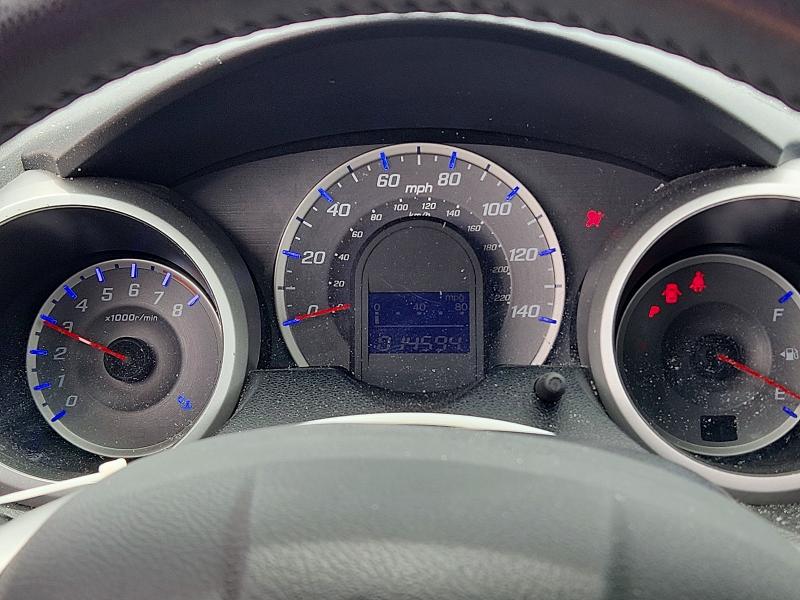 52507776 :رقم المزاد ، JHMGE8H48AC037723 vin ، 2010 Honda Fit مزاد بيع