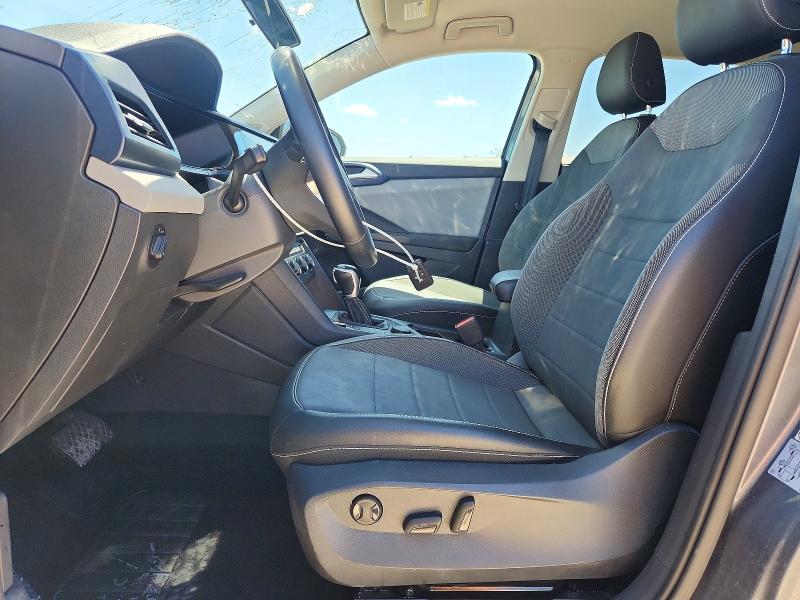 Продажа на аукционе авто 2022 Volkswagen Taos, vin: 3VVWX7B25NM042036, номер лота: 52594266