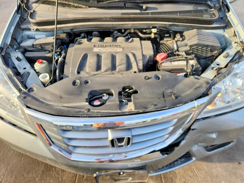 52589556 :رقم المزاد ، 5FNRL38688B003587 vin ، 2008 Honda Odyssey مزاد بيع