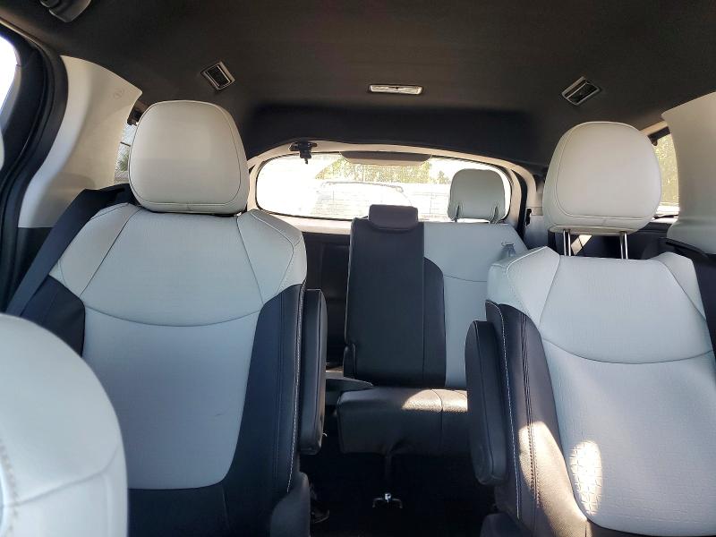 Продажа на аукционе авто 2026 Toyota Sienna, vin: 5TDXSKFC9TS232538, номер лота: 52511056