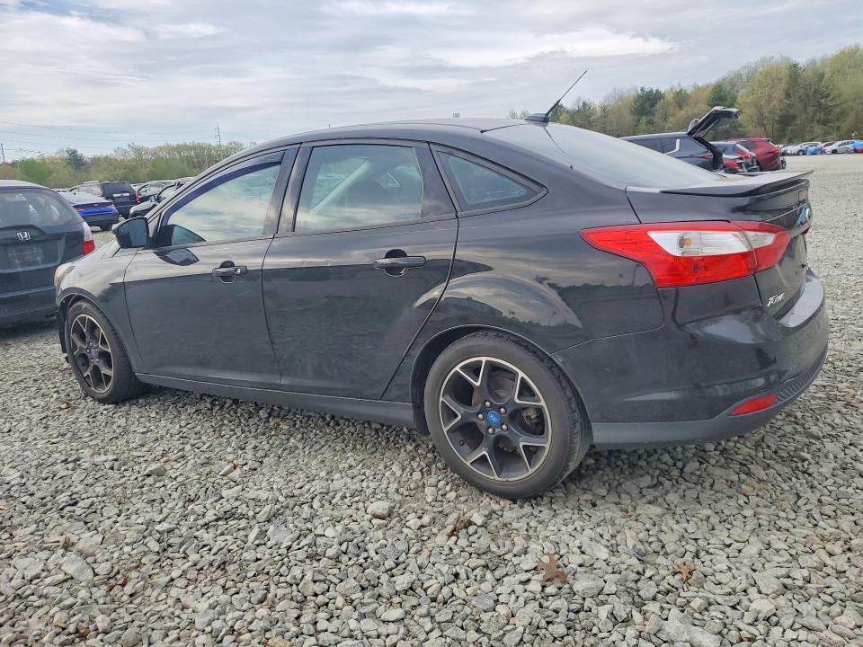 Auction sale of the 2014 Ford Focus, vin: 1FADP3F29EL232180, lot number: 52178256