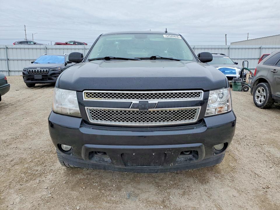 2010 Chevrolet Suburban მანქანა იყიდება აუქციონზე, vin: 1GNUKJE32AR209457, აუქციონის ნომერი: 54589836