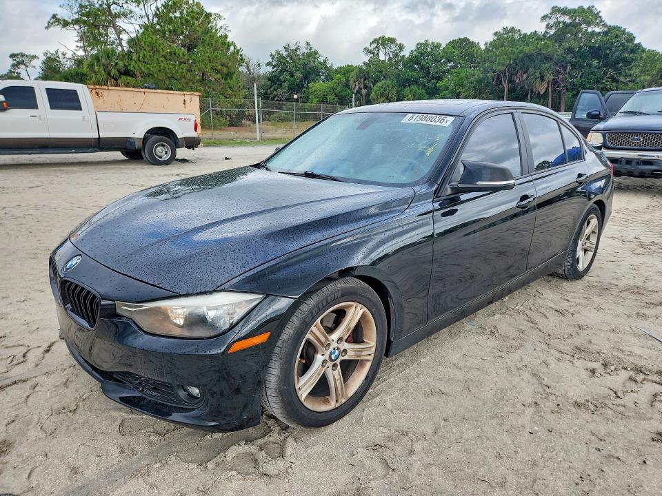 2013 Bmw 328 მანქანა იყიდება აუქციონზე, vin: WBA3C3C55DF982461, აუქციონის ნომერი: 51988036