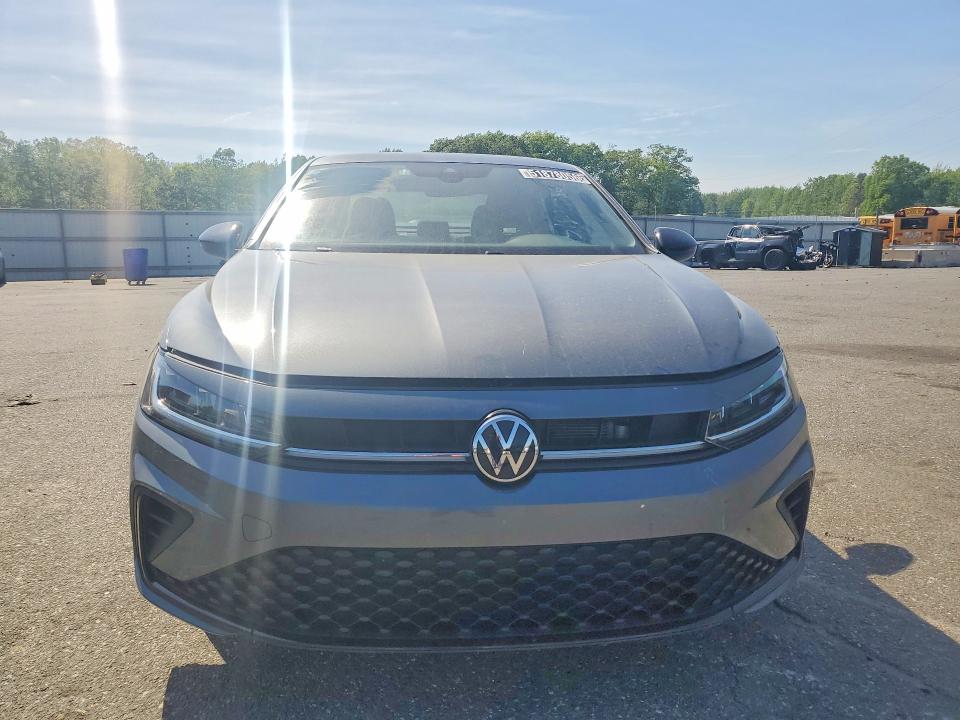 51878056 :رقم المزاد ، 3VWBX7BU9SM052544 vin ، 2025 Volkswagen Jetta مزاد بيع