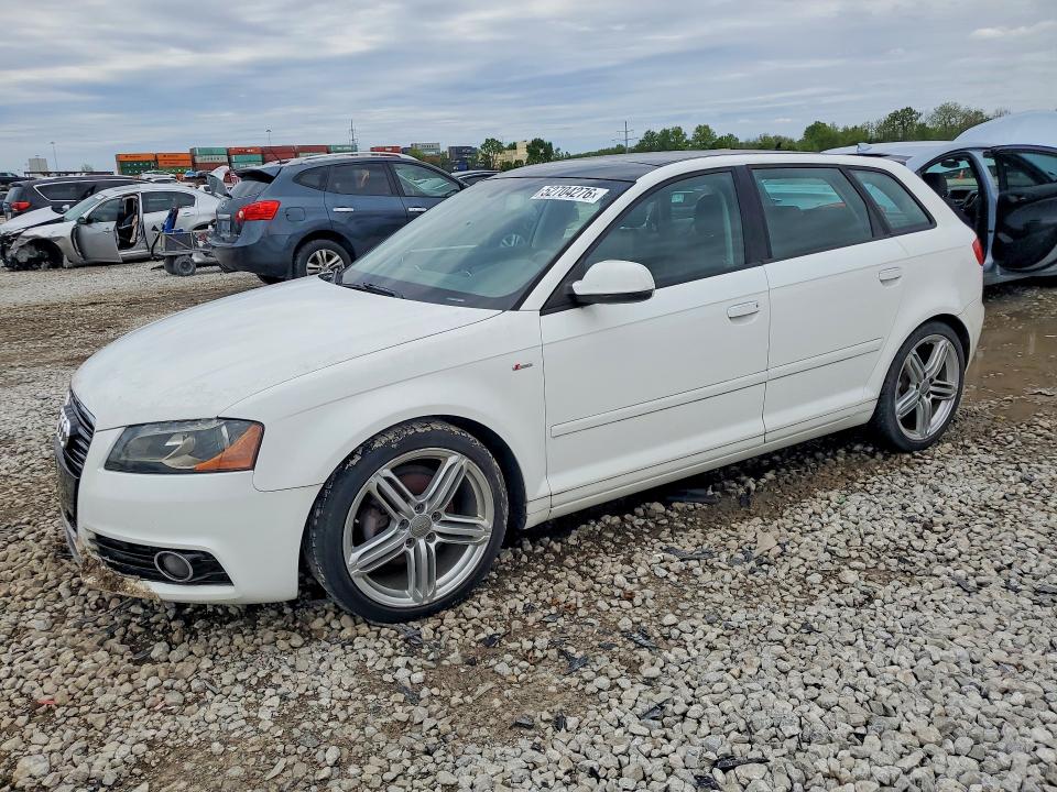 Aukcja sprzedaży 2011 Audi A3, vin: WAUKJAFM5BA025900, numer aukcji: 52704276