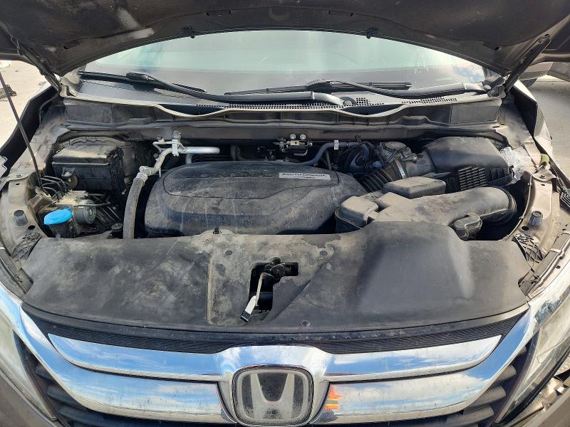 54196316 :رقم المزاد ، 5FNRL6H90KB112001 vin ، 2019 Honda Odyssey مزاد بيع