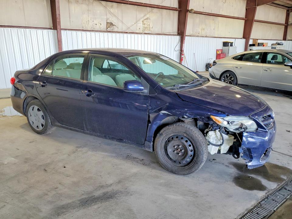 52997566 :رقم المزاد ، 2T1BU4EE7CC887521 vin ، 2012 Toyota Corolla مزاد بيع