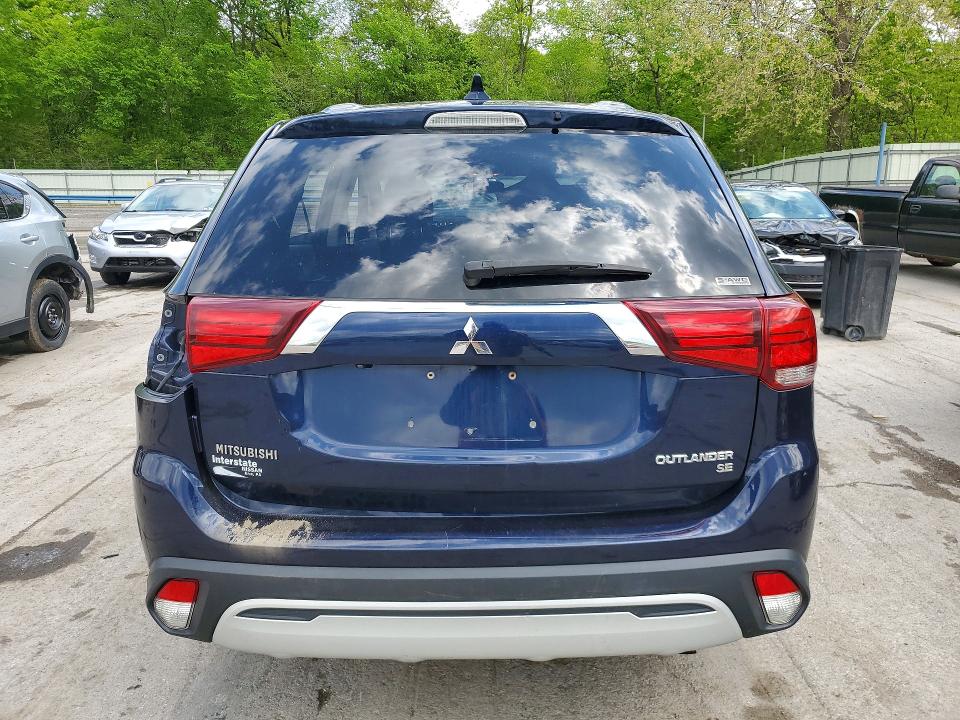53241646 :رقم المزاد ، JA4AZ3A39KZ004383 vin ، 2019 Mitsubishi Outlander مزاد بيع