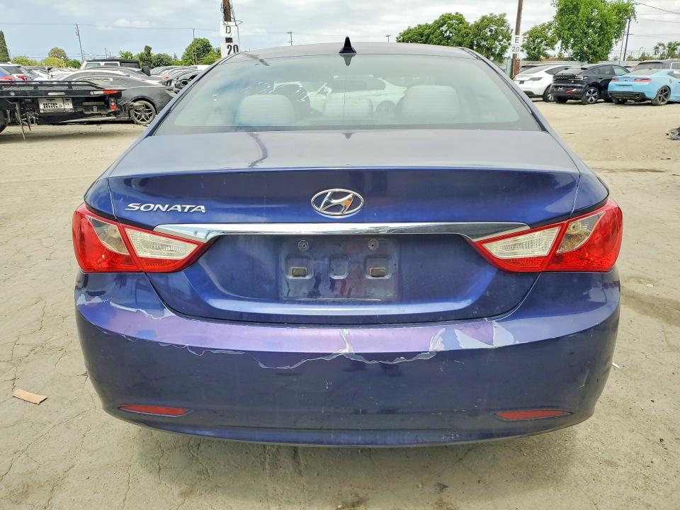 53305586 :رقم المزاد ، 5NPEB4AC0BH044506 vin ، 2011 Hyundai Sonata مزاد بيع