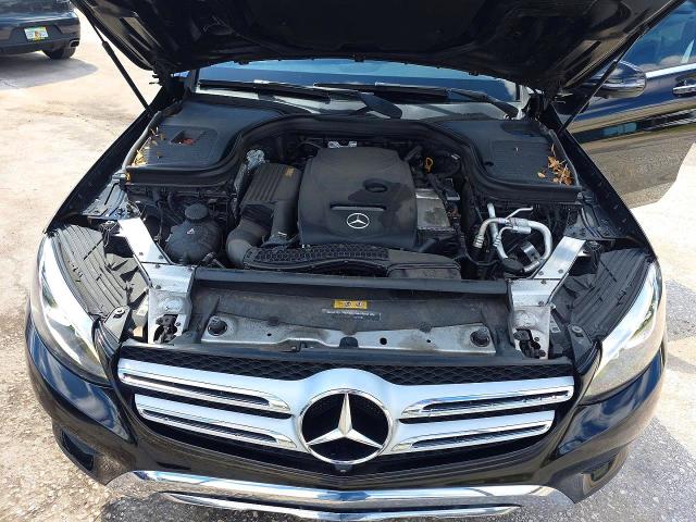 53732526 :رقم المزاد ، WDC0G4JB3JV107125 vin ، 2018 Mercedes-benz Glc مزاد بيع