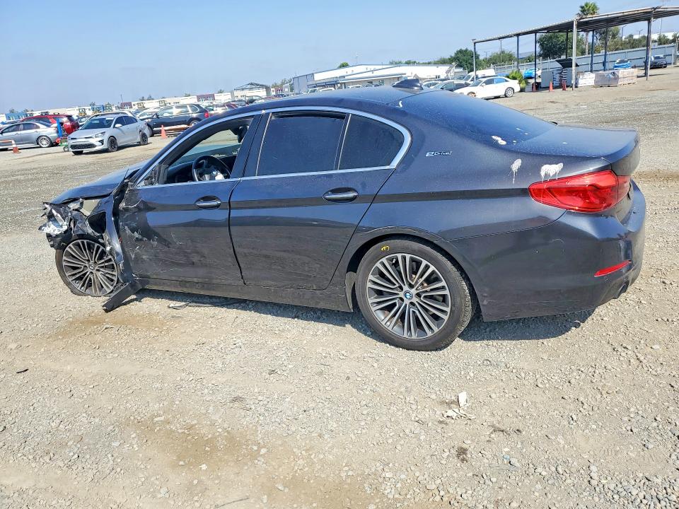 Aukcja sprzedaży 2018 Bmw 530e, vin: WBAJA9C59JB033062, numer aukcji: 53663126