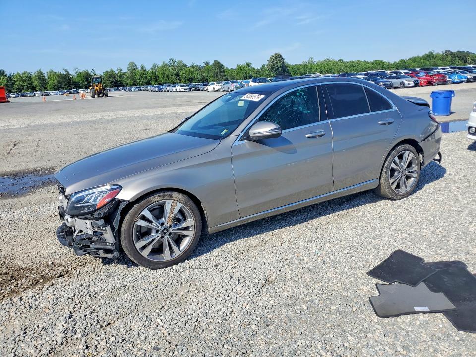 51880976 :رقم المزاد ، W1KWF8DB8LR601004 vin ، 2020 Mercedes-benz C مزاد بيع
