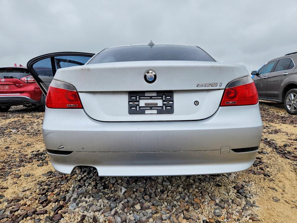 2005 Bmw 525 მანქანა იყიდება აუქციონზე, vin: WBANA53585B855657, აუქციონის ნომერი: 54840566
