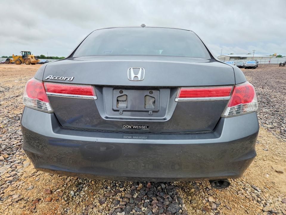 2011 Honda Accord მანქანა იყიდება აუქციონზე, vin: 1HGCP2F82BA106837, აუქციონის ნომერი: 54200296