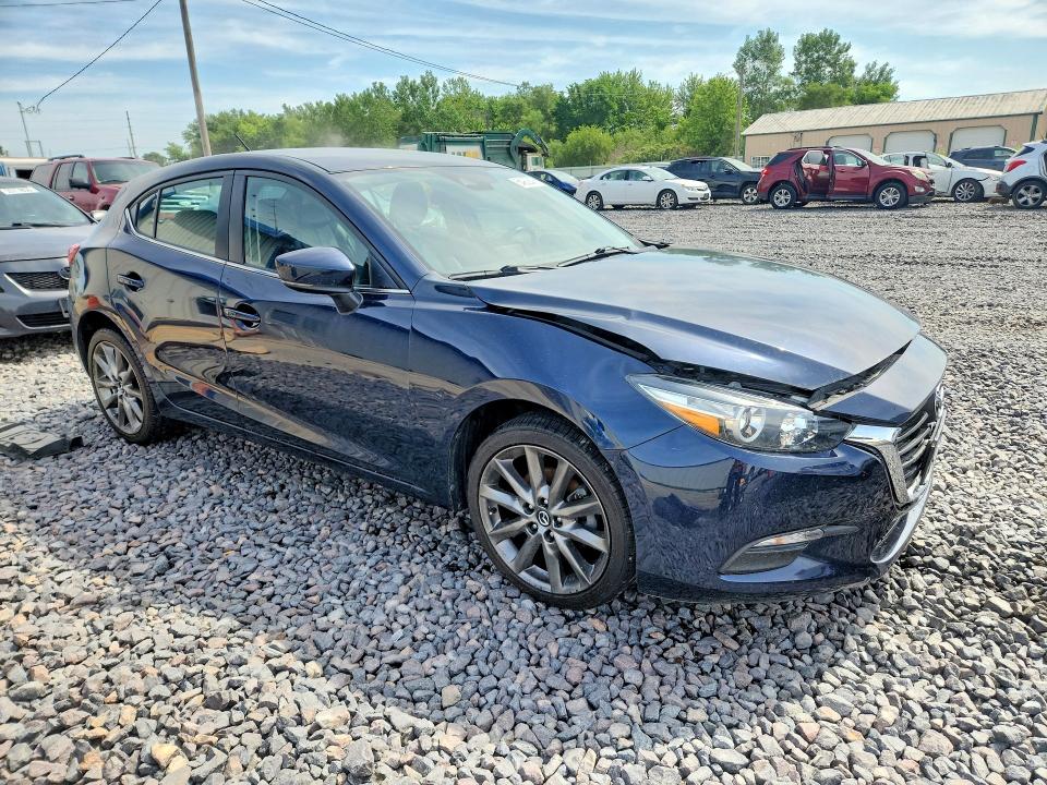 Продаж на аукціоні авто 2018 Mazda 3, vin: 3MZBN1L32JM227532, номер лоту: 54902476