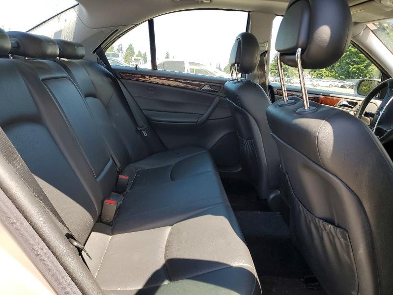 55198386 :رقم المزاد ، WDBRF64J54F509952 vin ، 2004 Mercedes-benz C مزاد بيع