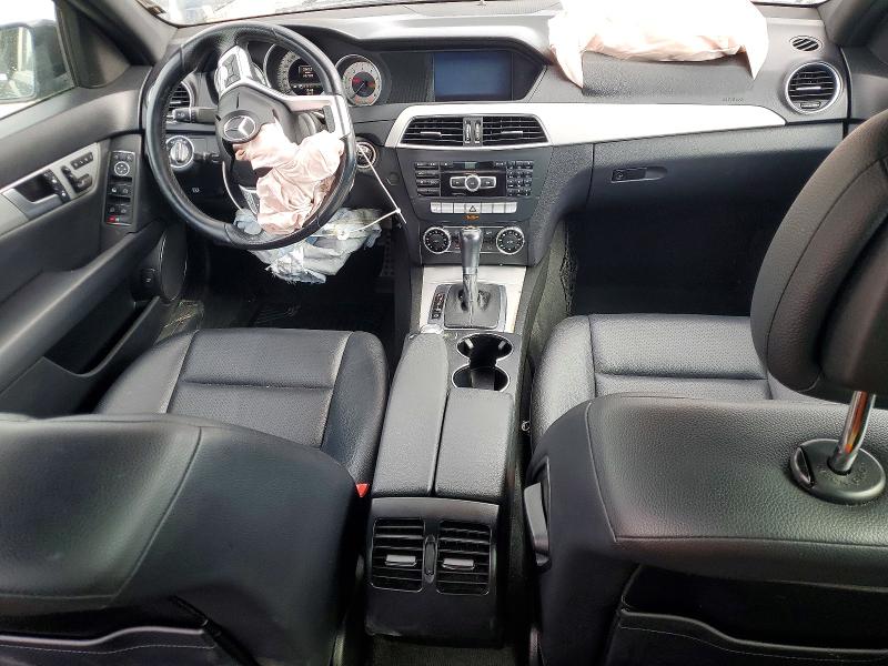 Продажа на аукционе авто 2013 Mercedes-benz C, vin: WDDGF4HBXDF973776, номер лота: 51033656