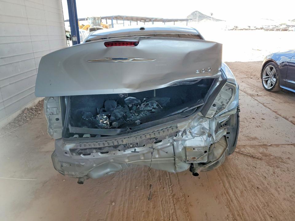 Продажа на аукционе авто 2013 Chrysler 300, vin: 2C3CCAAG1DH658633, номер лота: 52423206