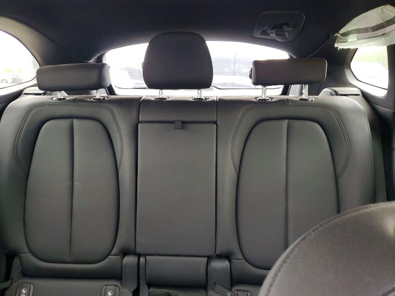 54549406 :رقم المزاد ، WBXHT3C31J5L25930 vin ، 2018 Bmw X1 مزاد بيع