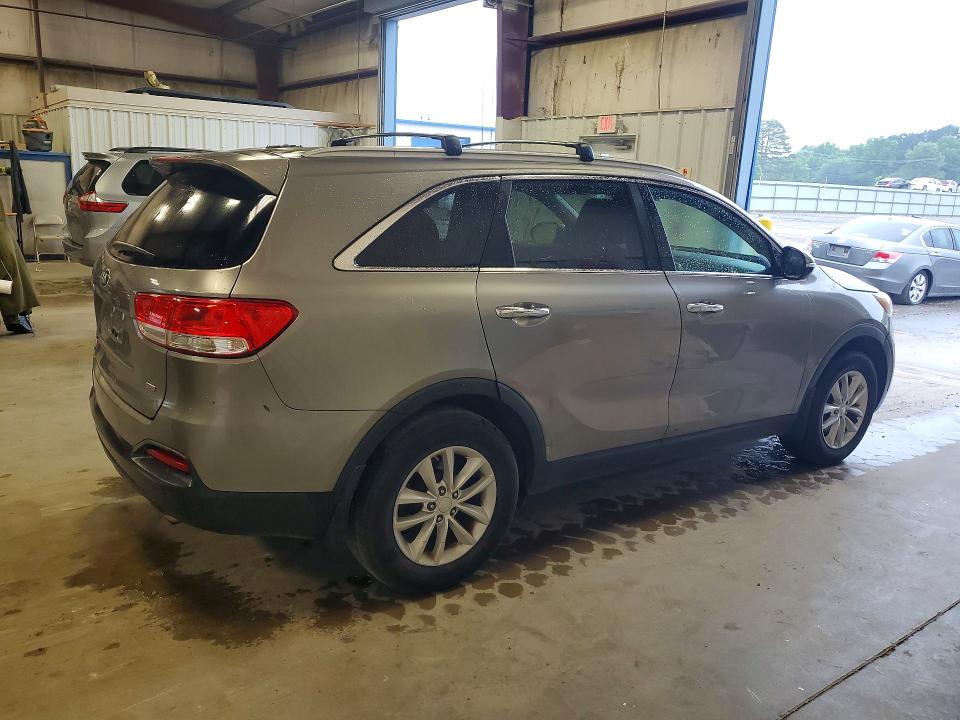 54847616 :رقم المزاد ، 5XYPG4A39HG192437 vin ، 2017 Kia Sorento مزاد بيع